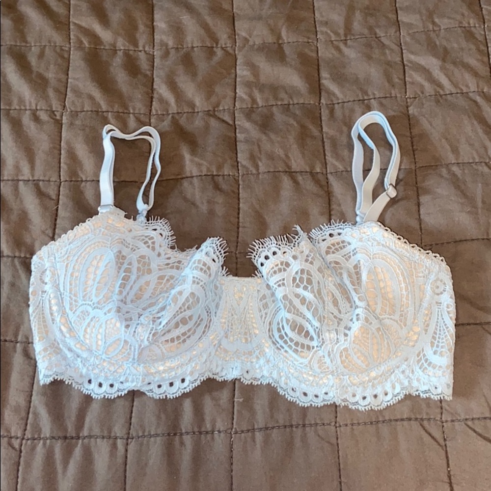 ✨like new✨ Cinderella blue VS bra